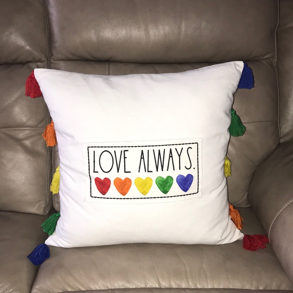 Rae Dunn LOVE ALWAYS Accent Pillow ❤️